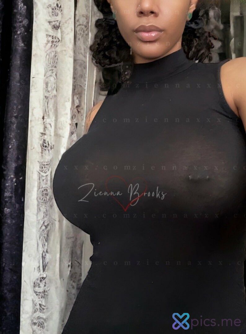 Ziennaxxx porn image 35