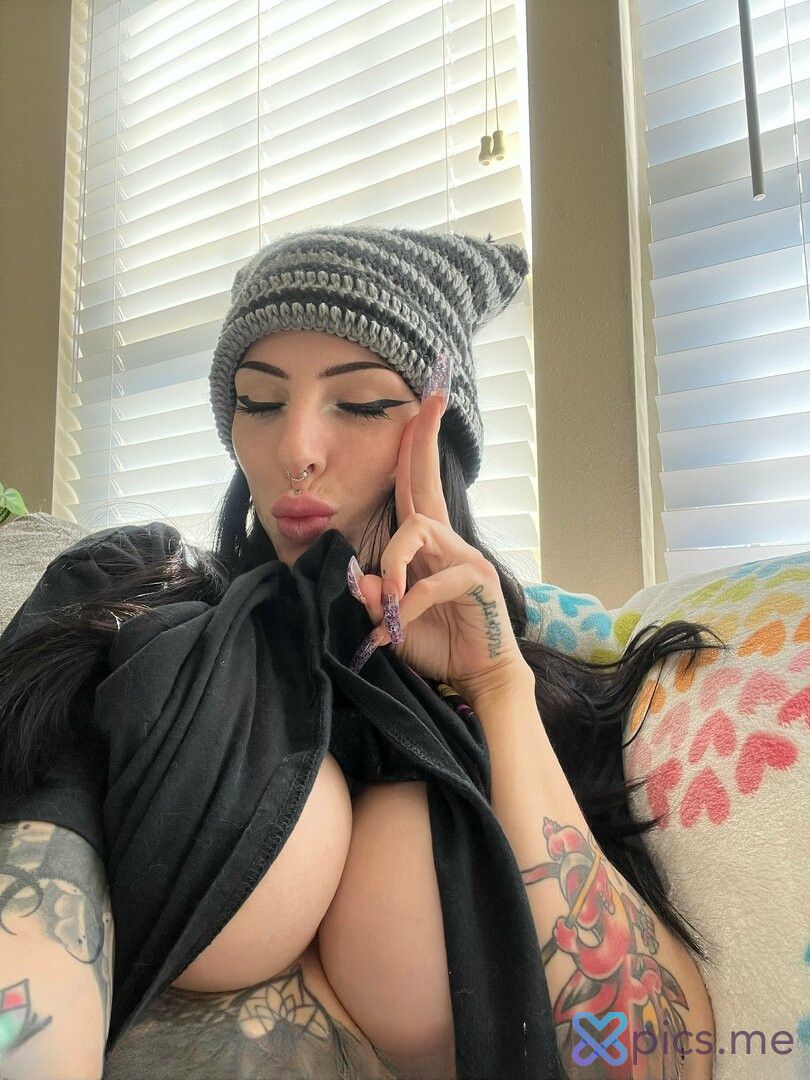 Onlyfans bitchpudding porn image 847