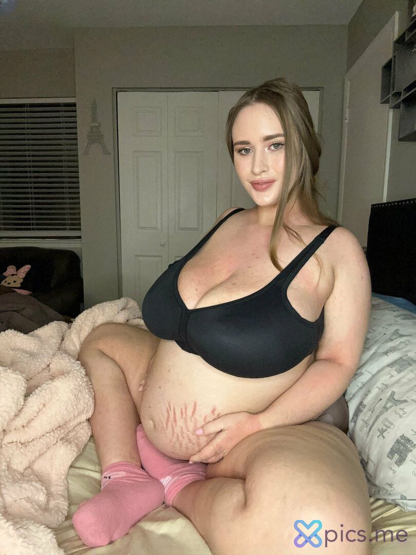 Onlyfans scarlettrose34e porn images 269