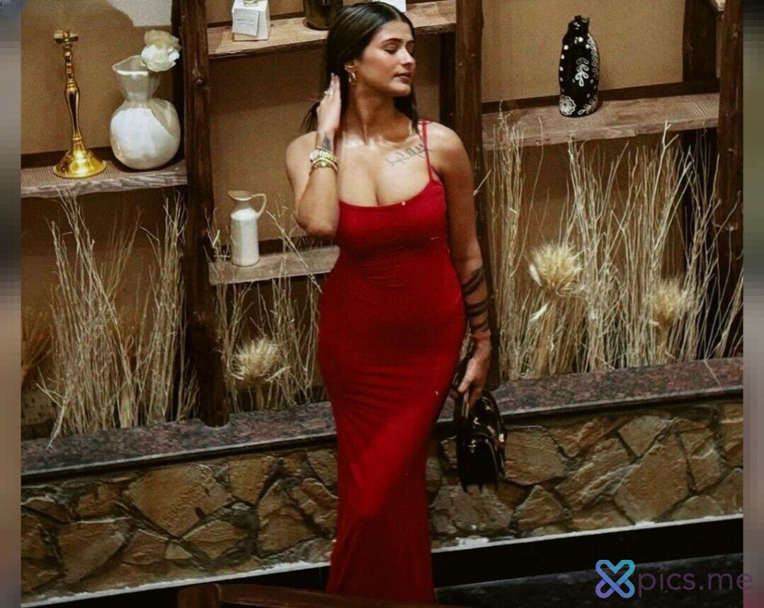 Onlyfans Shambhavi Singh porn image 974