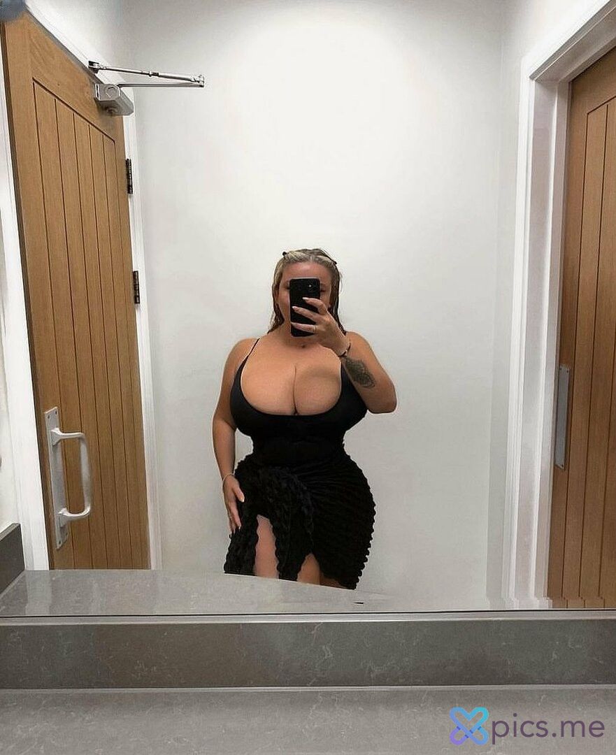 Onlyfans xbunny_rosex porn images 891