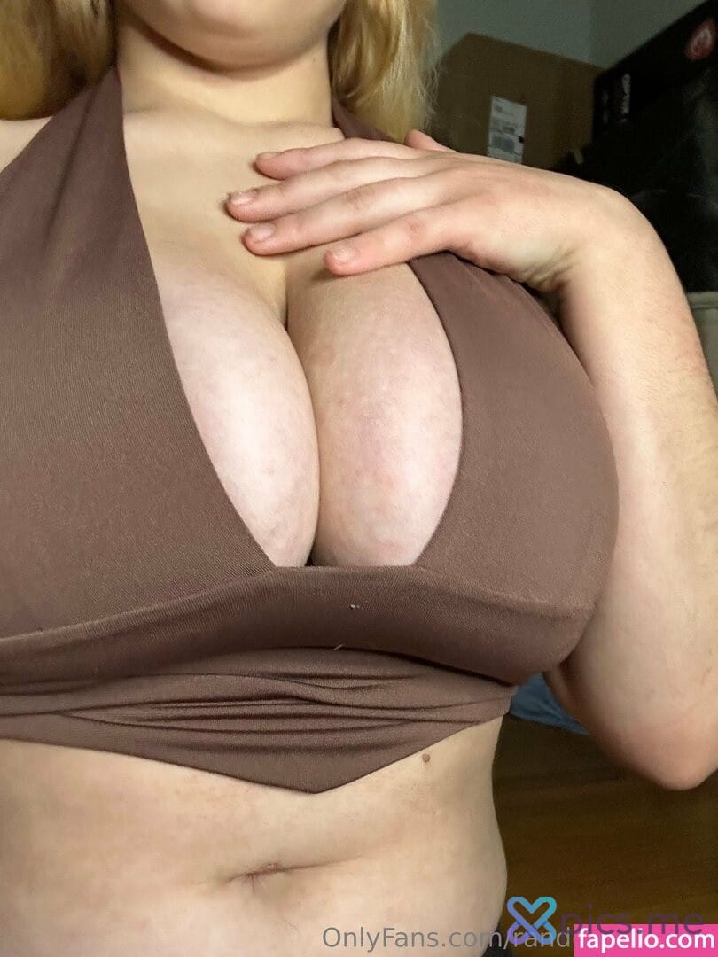 Alyssa Cole submitting to a dominant encounter