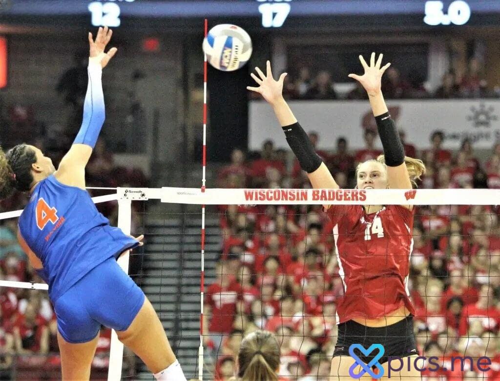 Wisconsin Volleyball Team Spotlight #xpicsi5
